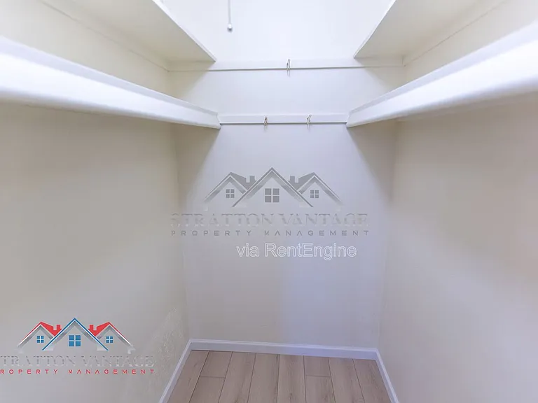 5706 E Des Moines St — Photo 22