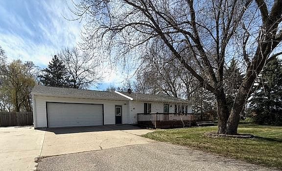 2nd image of 13 N Muyres Ave