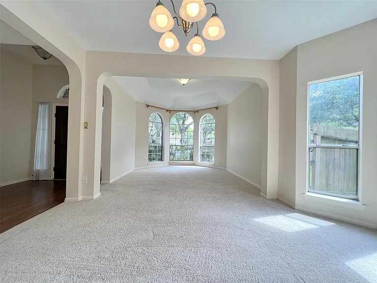 4723 Silverlake Dr — Photo 4