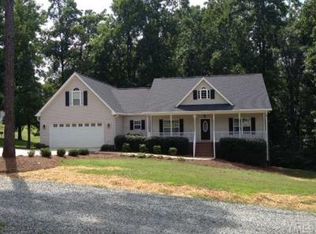 89 Cloverdale Dr, Pittsboro, NC 27312