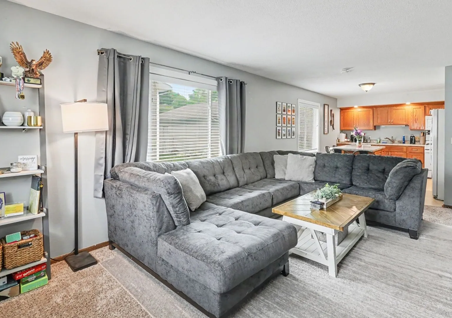 Rent: Cute 3 Bedroom Home — Photo 2