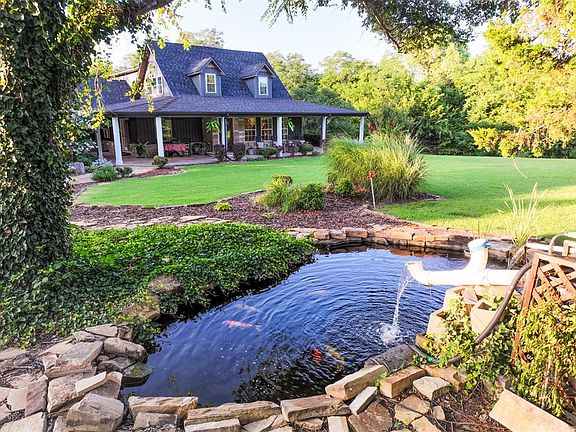 5th image of 1301 E Rock Creek Rd