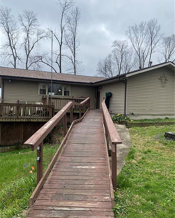 1st image of 54 W Floyd Ave