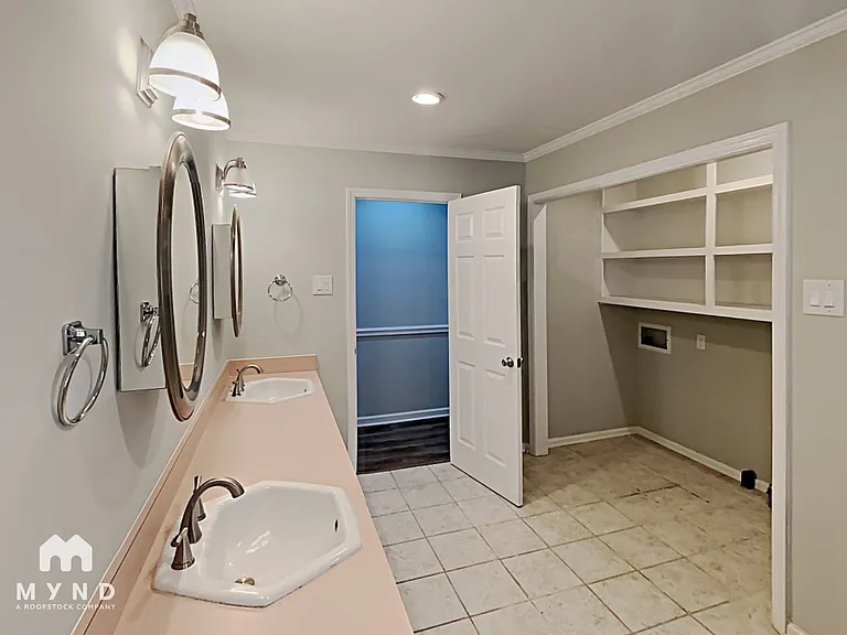 511 Andover Rd — Photo 11