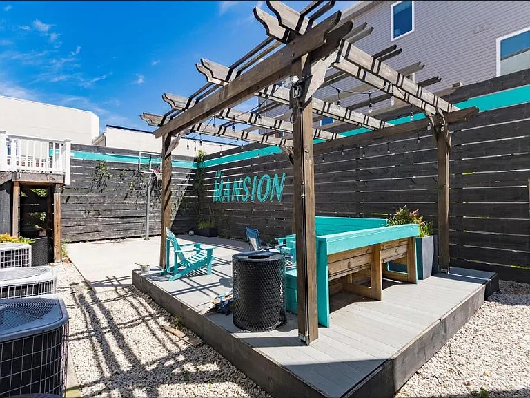The Mansion — Photo 11