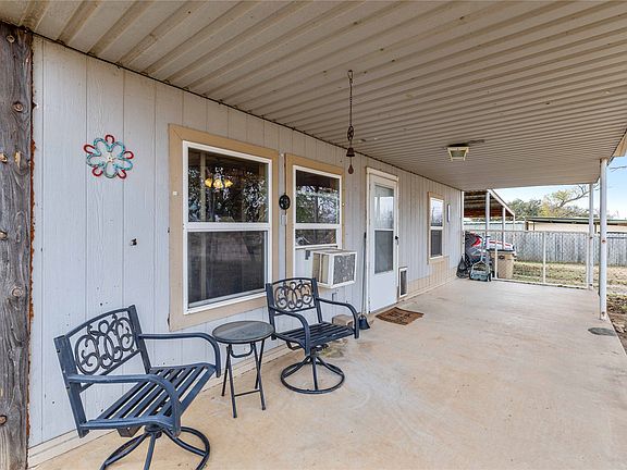 3rd image of 309 Goodwin St