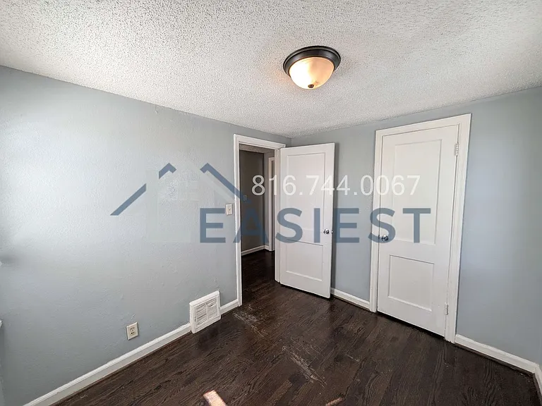 5513 Wabash Ave — Photo 15