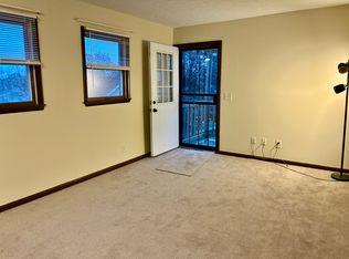 1817 W Galbraith Rd #A, Cincinnati, OH 45239