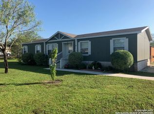 135 Pioneer Home, Seguin, TX 78155