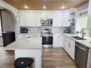 3153 Thunder Ln, Oak Harbor, WA 98277
