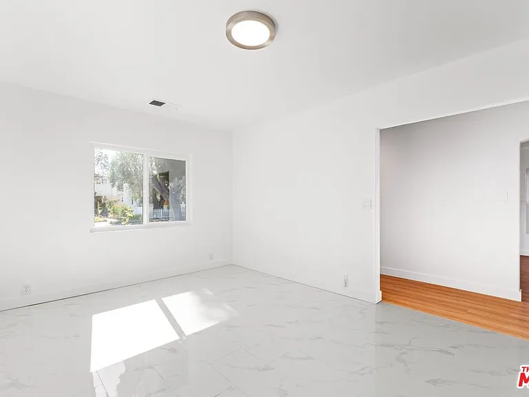 2522 Armacost Ave — Photo 9