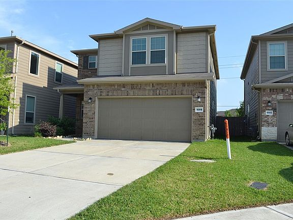 2nd image of 15919 Smithland Dr