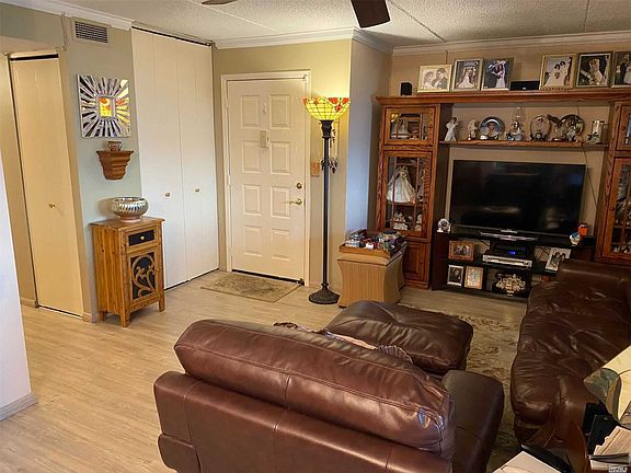 2nd image of 5-22 115th St #522D