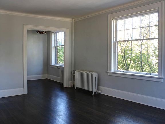 5th image of 321 Boylston Ave E APT 307