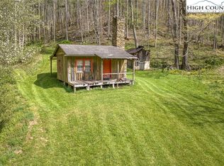 809 Fork Branch Rd, Vilas, NC 28692