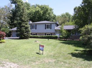 3N025 Crest Ct, West Chicago, IL 60185