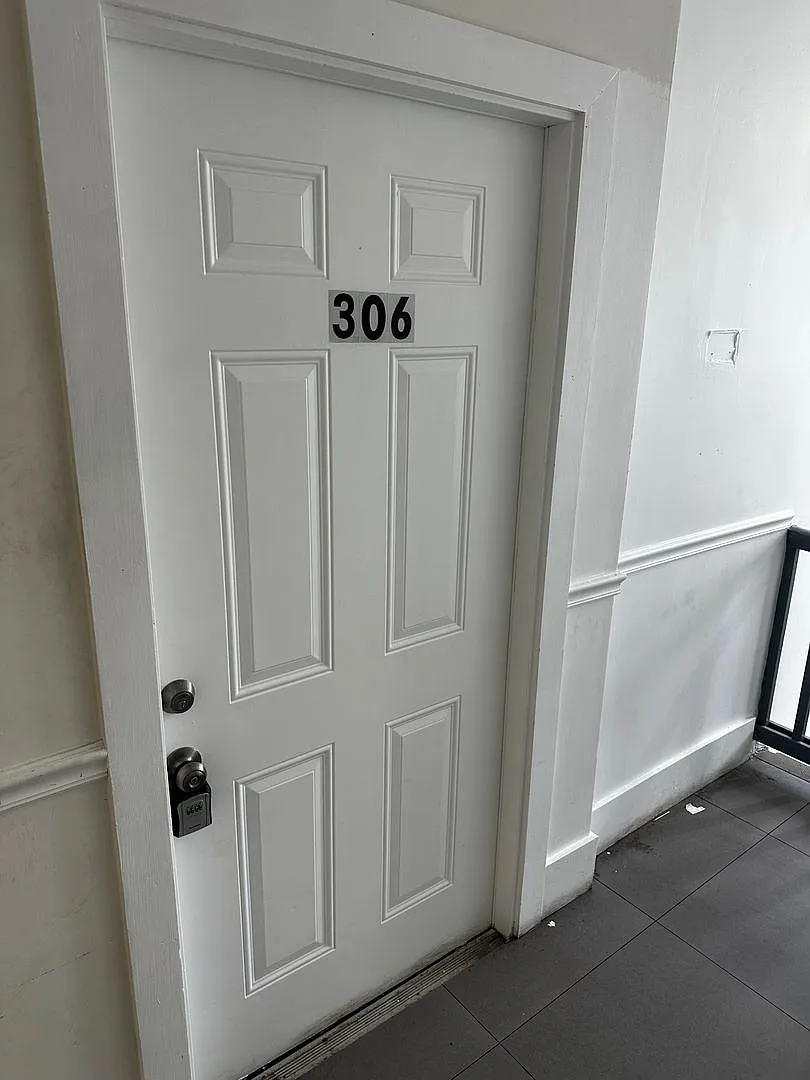 2 Bed/1 Bath in the Heart of Little Havana! — Photo 4