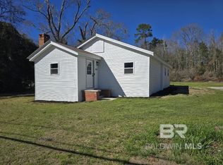 821 Dailey St, East Brewton, AL 36426