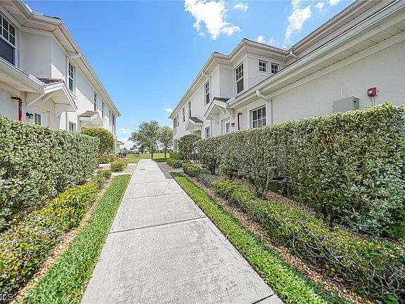 2nd image of 17288 Acapulco Rd Unit 421