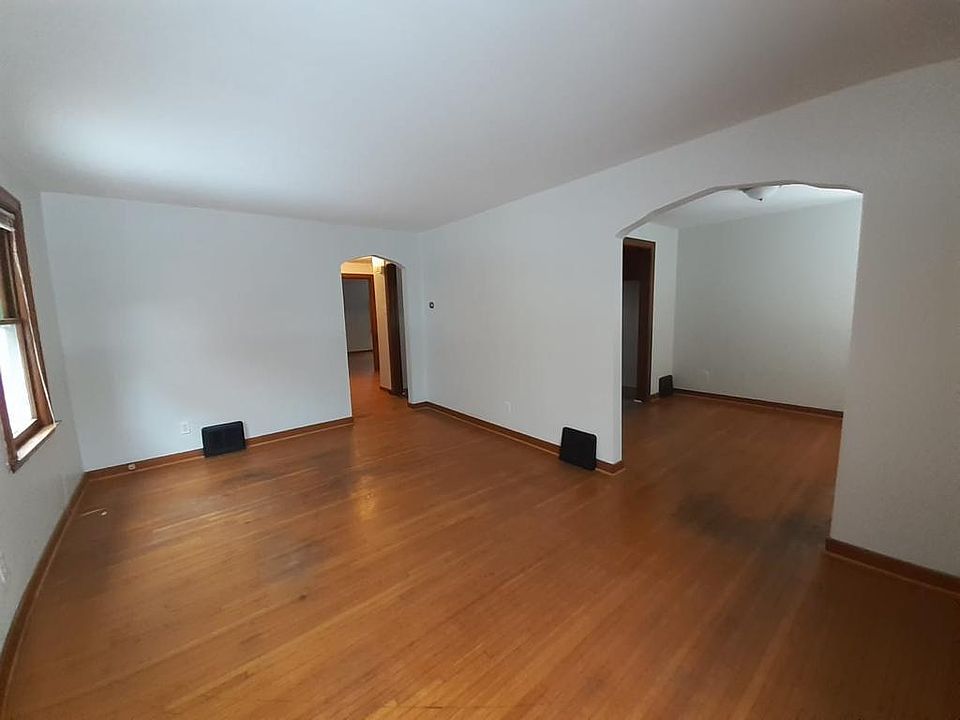 1st image of 1176 Tonawanda St #1