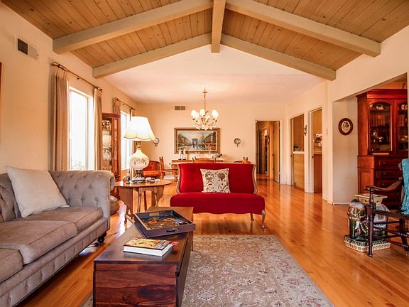 4th image of 1510 Stone Ln