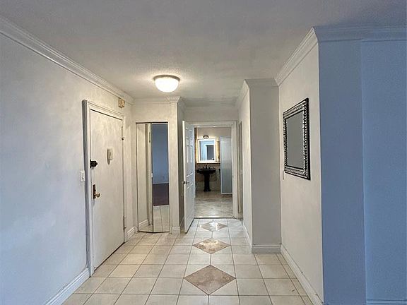 2nd image of 2200 Central Road #9W