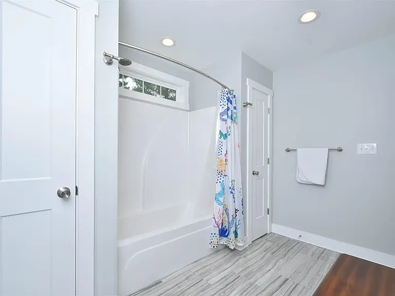 530 Chinoe Rd — Photo 27