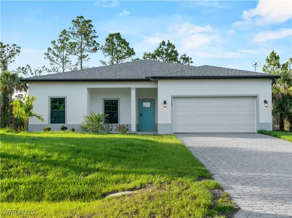 1133 Augusta St E, Lehigh Acres, FL 33974