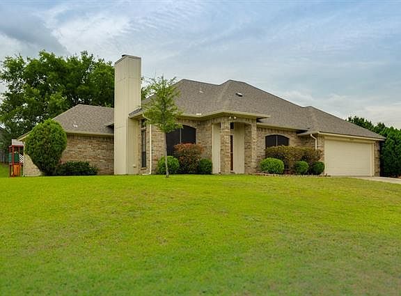 2nd image of 10405 Gray Oak Ln