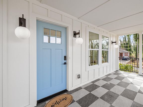 2nd image of 301 Ridgewood Ave