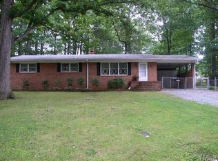 504 Circle Dr, Mebane, NC 27302