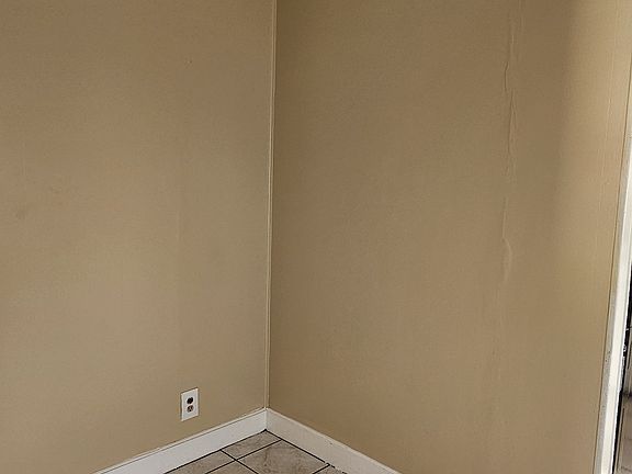 3rd image of 3444 1/2 Casitas Ave