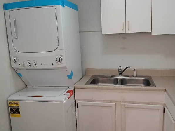 6303 Whaleyville Blvd, Suffolk, VA 23438