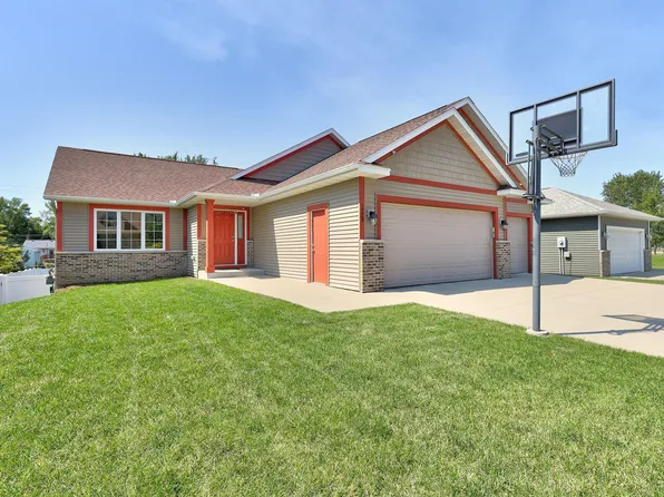 1729 Spruce Meadows Dr SE, Rochester, MN 55904