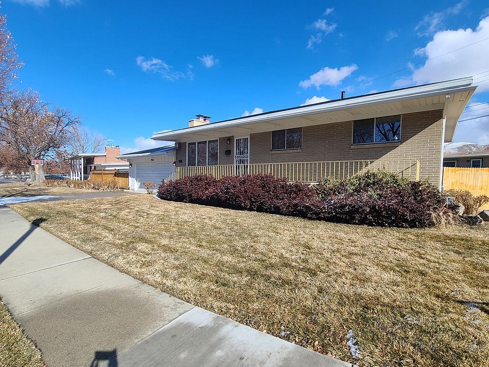 1st image of 1216 N Carousel St