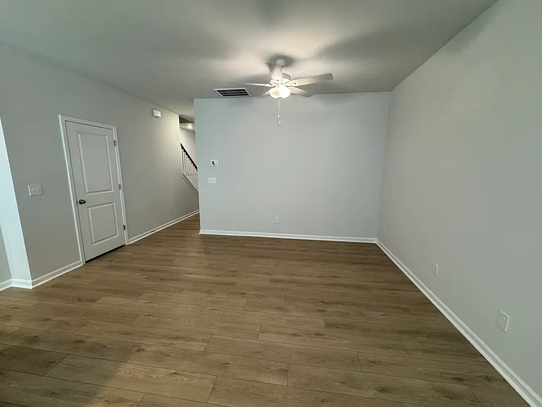 3021 Kingsfield Rd — Photo 5