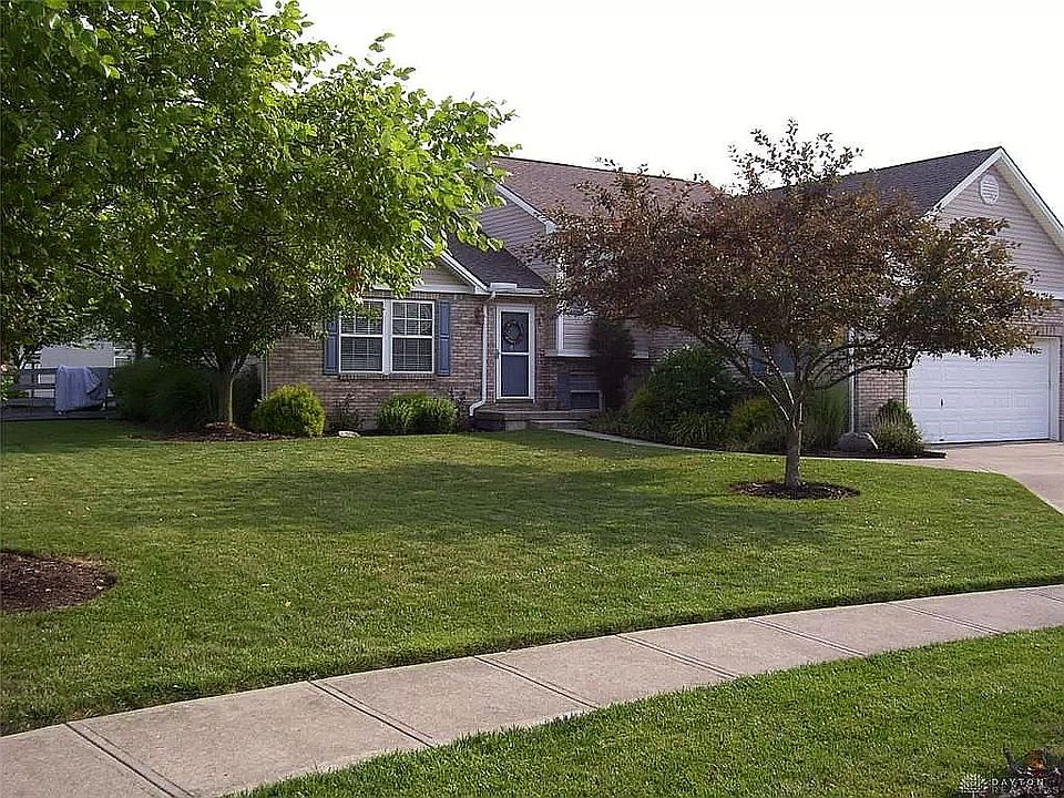2nd image of 116 Ashmark Ct