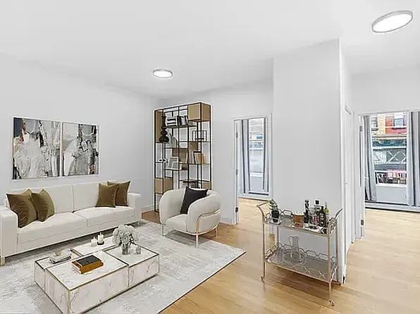 1260 Broadway image 1 of 5