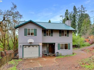 590 S 71st St, Springfield, OR 97478