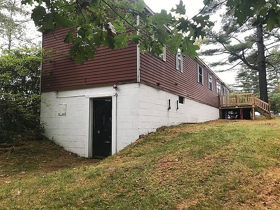 Basement entrance 
