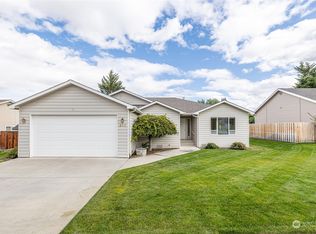203 Brandi Ln, Wenatchee, WA 98801