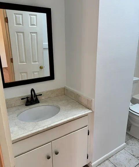 765 Exton Ct — Photo 2