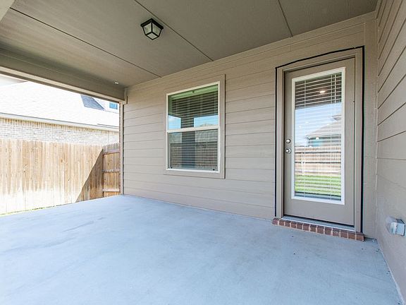 2nd image of 2516 Bargello St