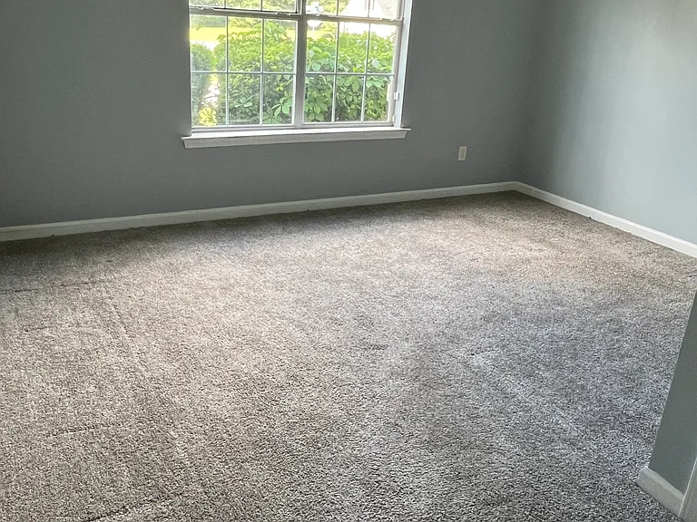 506 Rosewood Cir — Photo 34