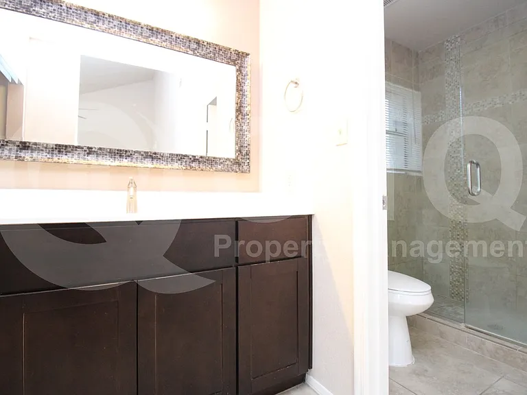 4201 N 20th St #227 — Photo 13