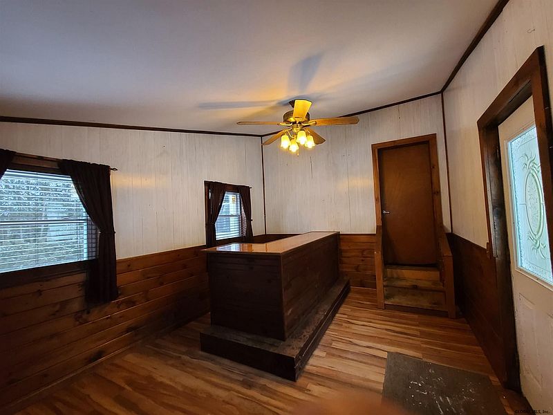2nd image of 108 ALLEN HEIGHTS Road