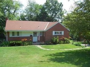 334 Long Dr, Pittsburgh, PA 15241