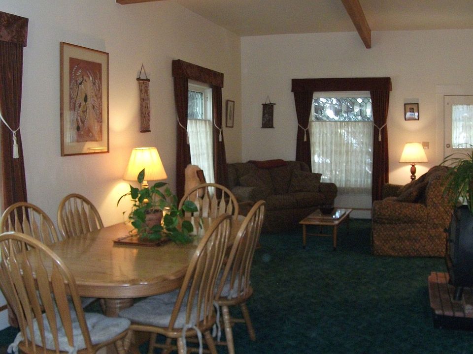 Living & dining room
