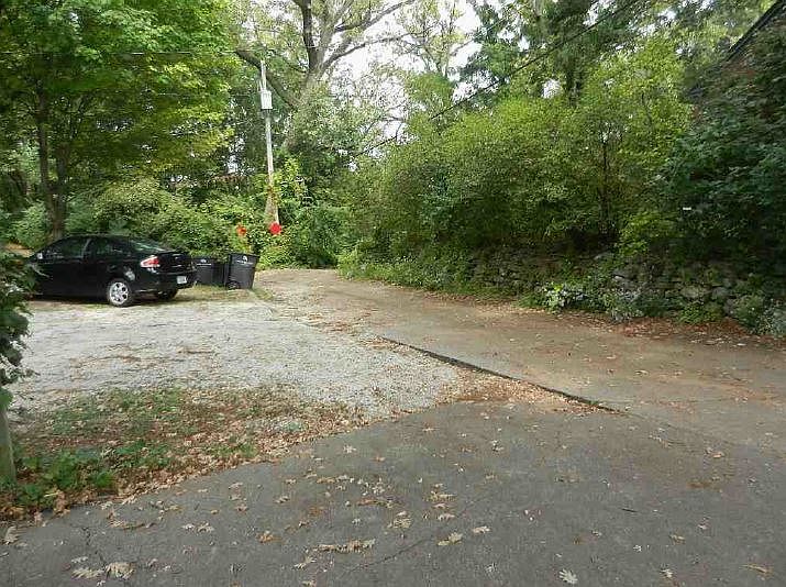 2nd image of 1117 44th St