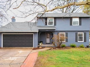2400 Tulane Dr, Lansing, MI 48912